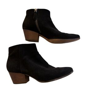 Banana Republic Black Suede Ankle Boots | Size 9 | Block Heel Booties